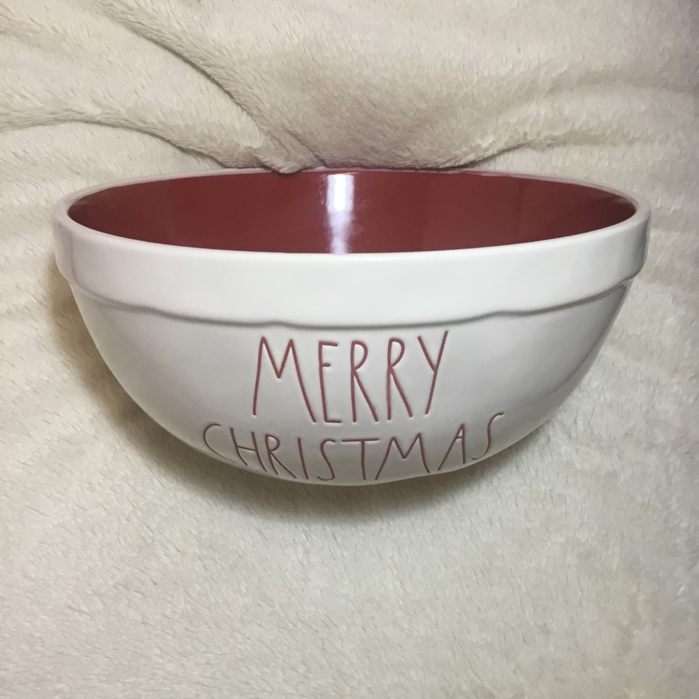 Rae Dunn MERRY CHRISTMAS XL Red Christmas Bowl NWT